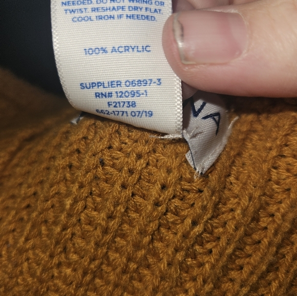 Arizona Jean Co. Womans Gold Knit Sweater Size M - Picture 12 of 12